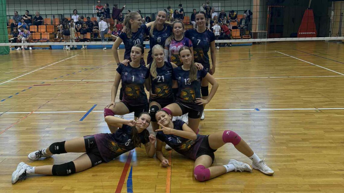 Złoto dla UKS Siatka Zgierz w Turku